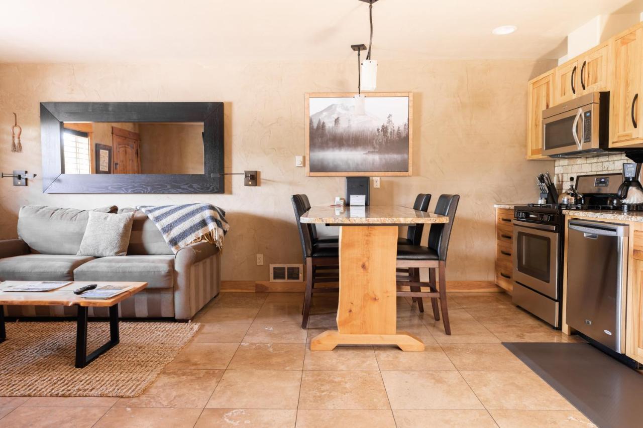 Wall Street Suites Bend Buitenkant foto