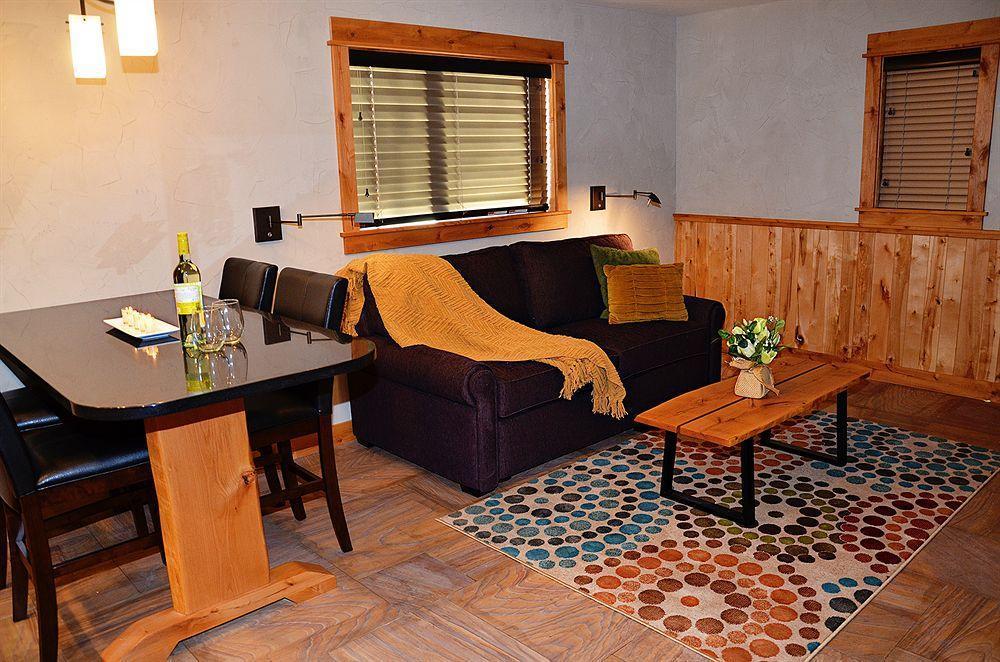 Wall Street Suites Bend Buitenkant foto